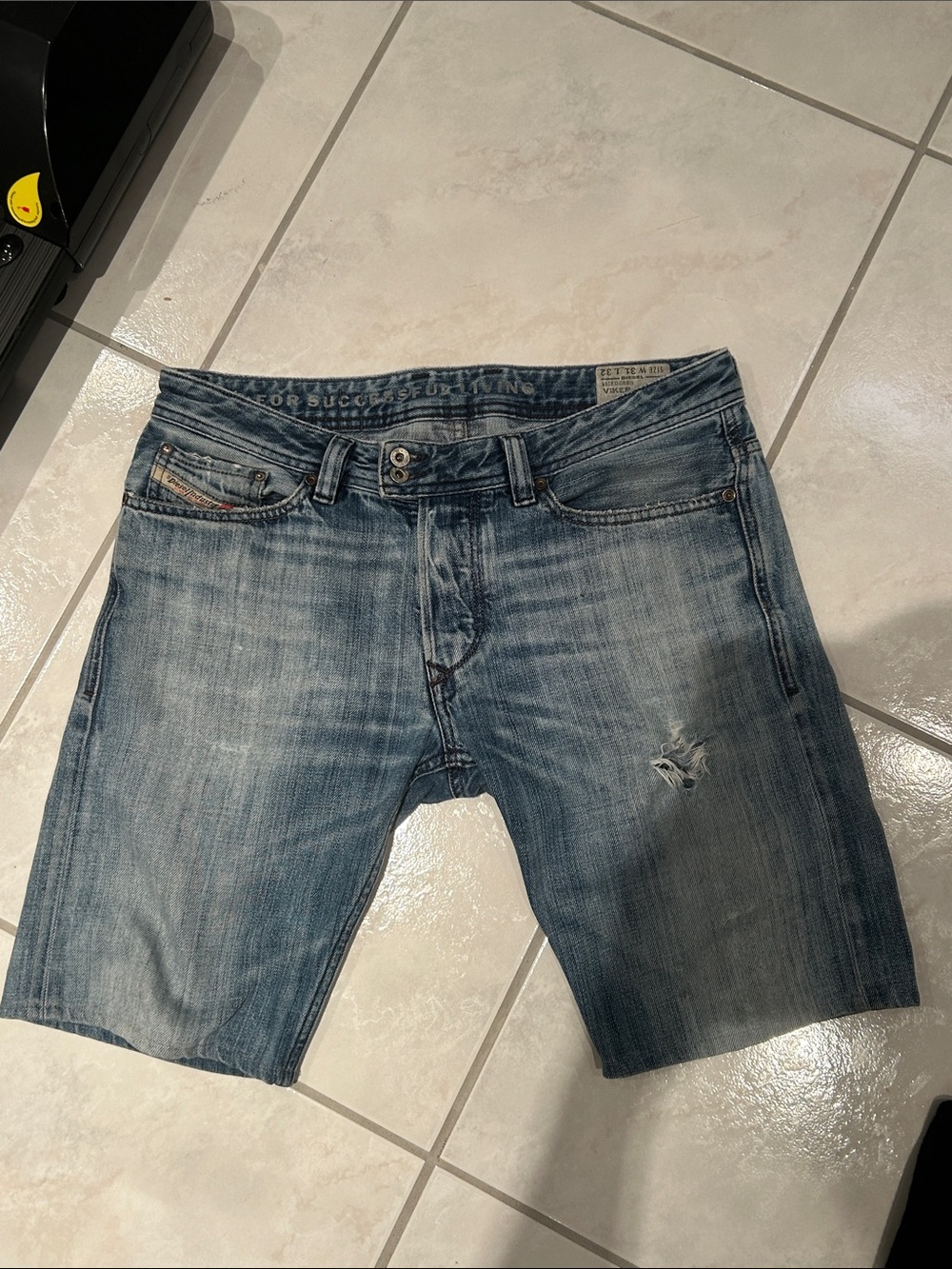 RARE - Vintage Diesel Light Blue Distressed Men’s Jorts With Button Detial